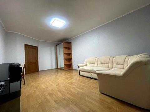 квартира по адресу Миколы Бажана просп., 16