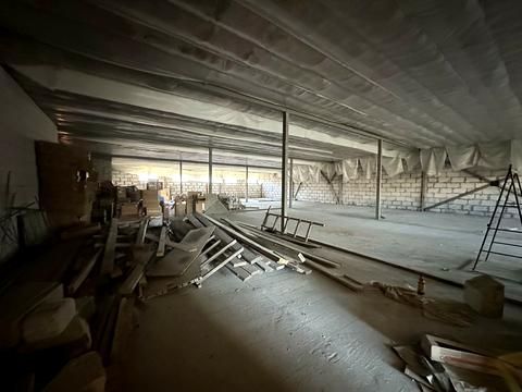 комерційна за адресою Чорних Запорожців вул. (Петра Запорожця), 28