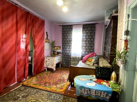 будинок за адресою Космонавтів, 21