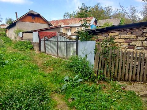 будинок за адресою с. Поточище, Поштова, 14