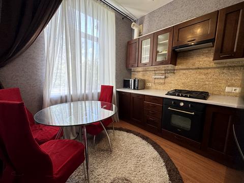 квартира за адресою Незалежності вул. (Титова), 11