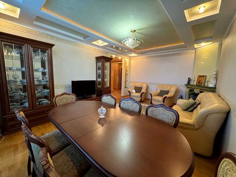 квартира за адресою Залізнична вул., 9