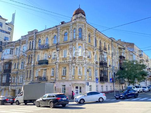 квартира по адресу Гоголевская ул., 30/13;13/30