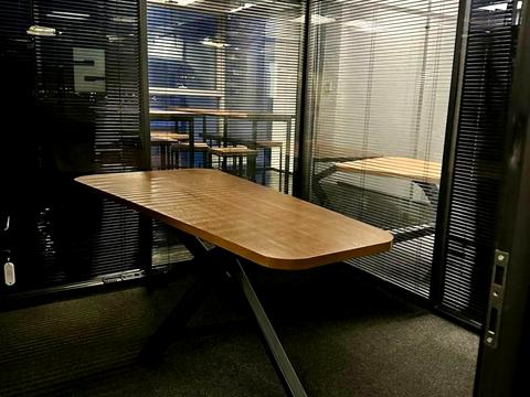 коммерческая по адресу Вадима Гетьмана ул., 6