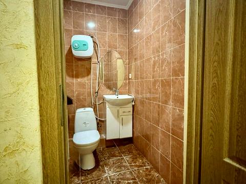 комерційна за адресою Архітектора Городецького вул., 11-Б