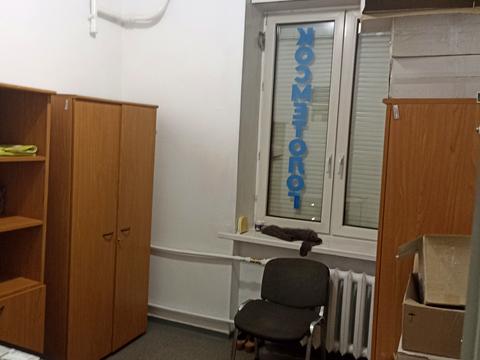 комерційна за адресою Пастера вул., 12