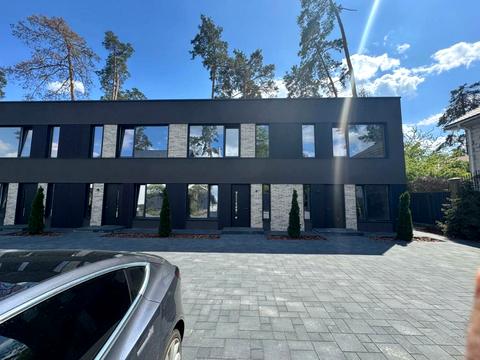 будинок за адресою Мрії вул., 12