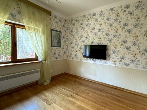 будинок за адресою Вишнева, 41А