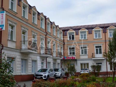 комерційна за адресою Хорива вул., 3-А