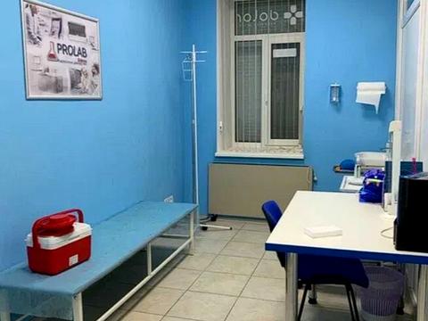 комерційна за адресою Мельницька вул., 1