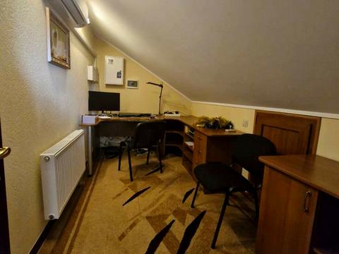 будинок за адресою Драгоманова вул., 76