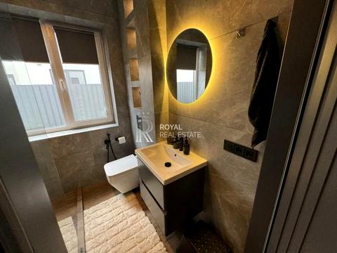 будинок за адресою Київ, Виноградна вул.