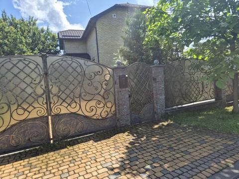 дом по адресу Грушевського, 17
