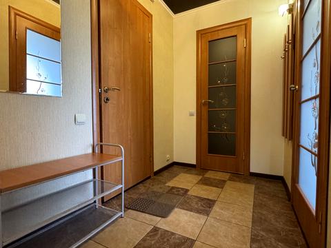 квартира по адресу Любарская ул., 4