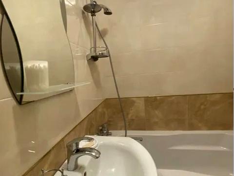 квартира за адресою Райдужний масив вул., 10б, 10в