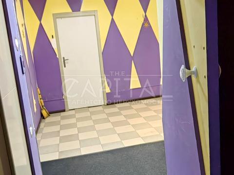 комерційна за адресою Князів Острозьких вул. (Московська), 39