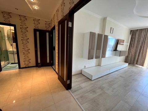 квартира по адресу Леся Курбаса просп., 7-Б