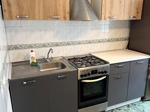 квартира за адресою Романа Шухевича вул. (Курчатова), 1-В