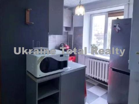 квартира за адресою Гетьмана Кирила Розумовського вул. (Миколи Краснова), 12-А