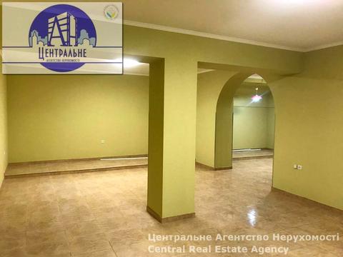 комерційна за адресою Тараса Шевченка вул., 25