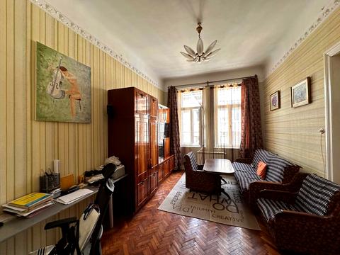 квартира по адресу Братьев Рогатинцев ул., 12