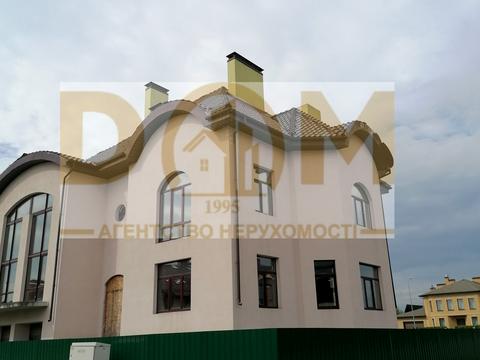 дом по адресу Сухомлинського