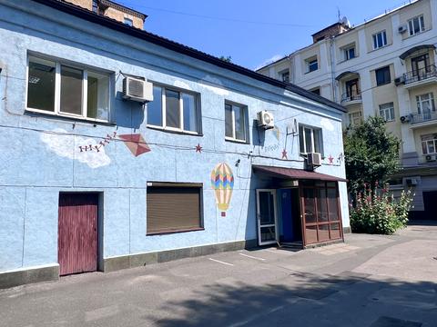 комерційна за адресою Бульварно-Кудрявська вул. (Воровського), 45