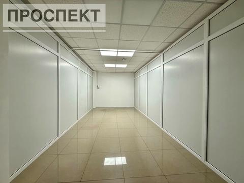 коммерческая по адресу Збройних Сил України ул. (Інтернаціоналістів), 18