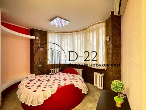 квартира по адресу Миколы Бажана просп., 1-М