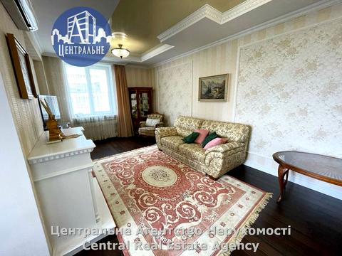 квартира за адресою Героїв Майдану вул. (Червоноармійська), 55