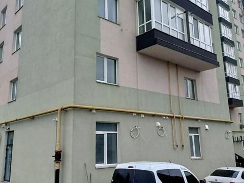 комерційна за адресою Гетьмана Мазепи вул. (Красовського), 33