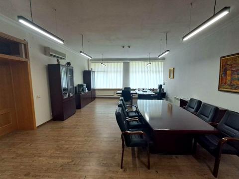коммерческая по адресу Лукьяновская ул., 1