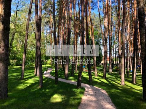 будинок за адресою с. Стоянка, Осіння вул.