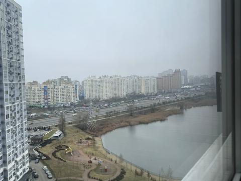 квартира за адресою Ревуцького вул., 40-В