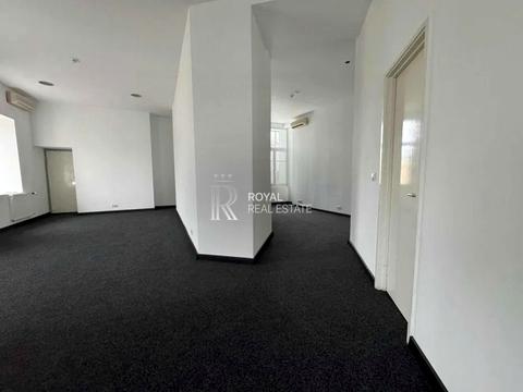 коммерческая по адресу Музейний пер., 4