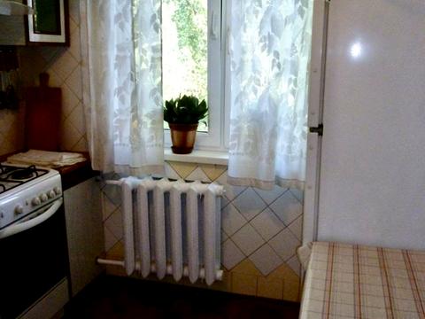квартира за адресою Космонавтів вул., 42