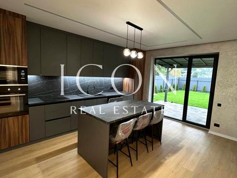 дом по адресу Балукова ул.