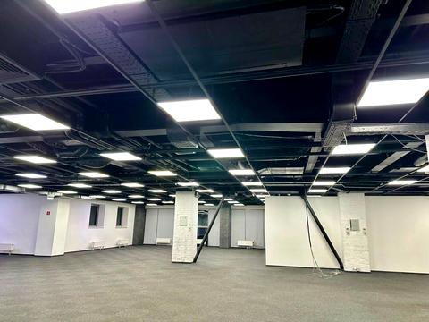 коммерческая по адресу Вадима Гетьмана ул., 6