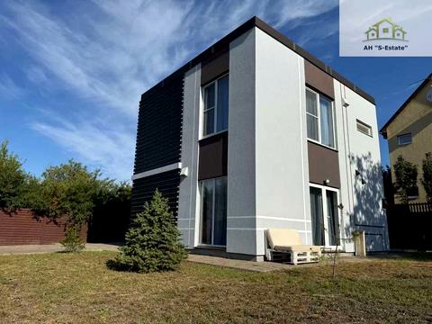 будинок за адресою Тракторобудівників просп., 79б