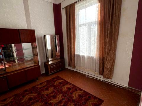 будинок за адресою Ольжича вул.