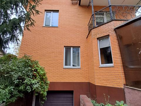 будинок за адресою Шкільна вул.