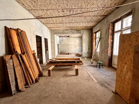 коммерческая по адресу Вороного ул., 9