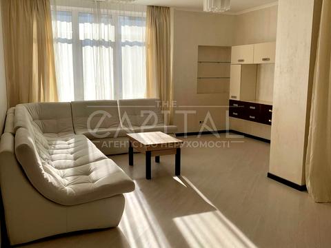 квартира по адресу Андрея Верхогляда ул. (Михайла Драгомирова), 12