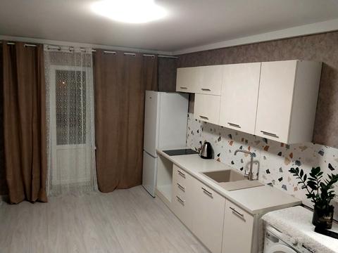 квартира за адресою Героїв полку "Азов" вул. (Маршала Малиновського), 3-Б