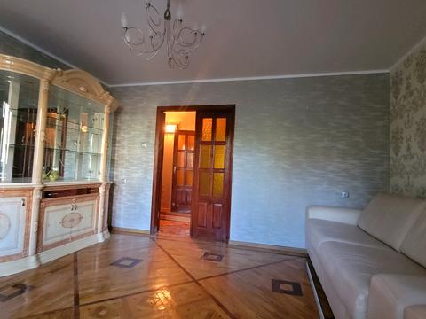 квартира за адресою Олександри Єфименко вул. (Добролюбова), 18