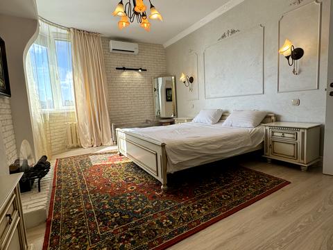 квартира за адресою Миколи Бажана просп., 1-М