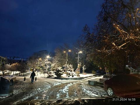 комерційна за адресою Велика Житомирська вул., 8-Б