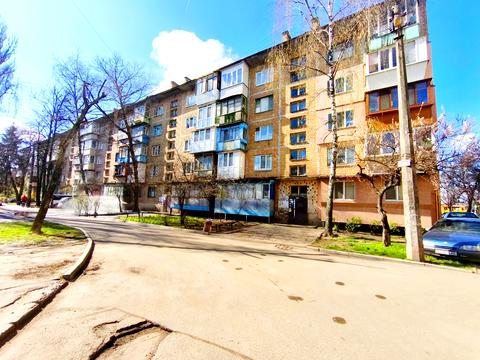 квартира за адресою Зодчих вул., 28