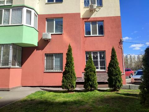 коммерческая по адресу Комбинатная ул. (Комбінатна), 25