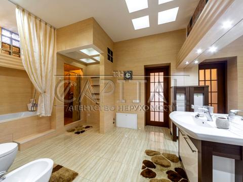 будинок за адресою Курортна вул., 9